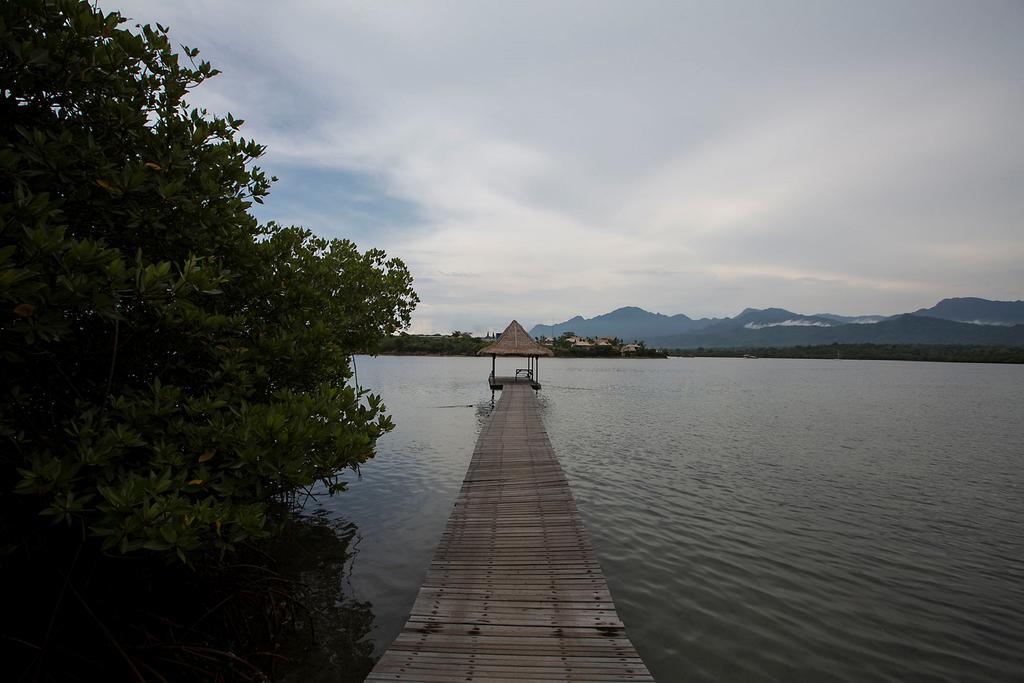 Plataran Menjangan Resort And Spa - Chse Certified Баньюведанг Экстерьер фото